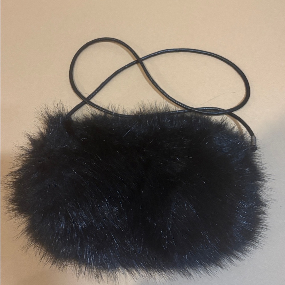 black purse faux fur